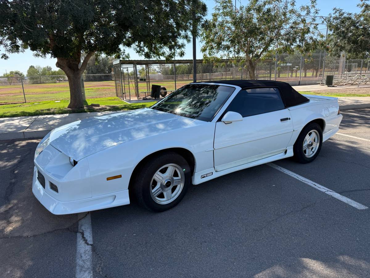 Chevy-camaro-1992-white-14