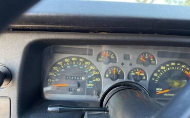 Chevy-camaro-1992-white-7