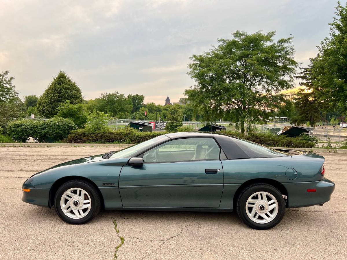 Chevy-camaro-1993-4