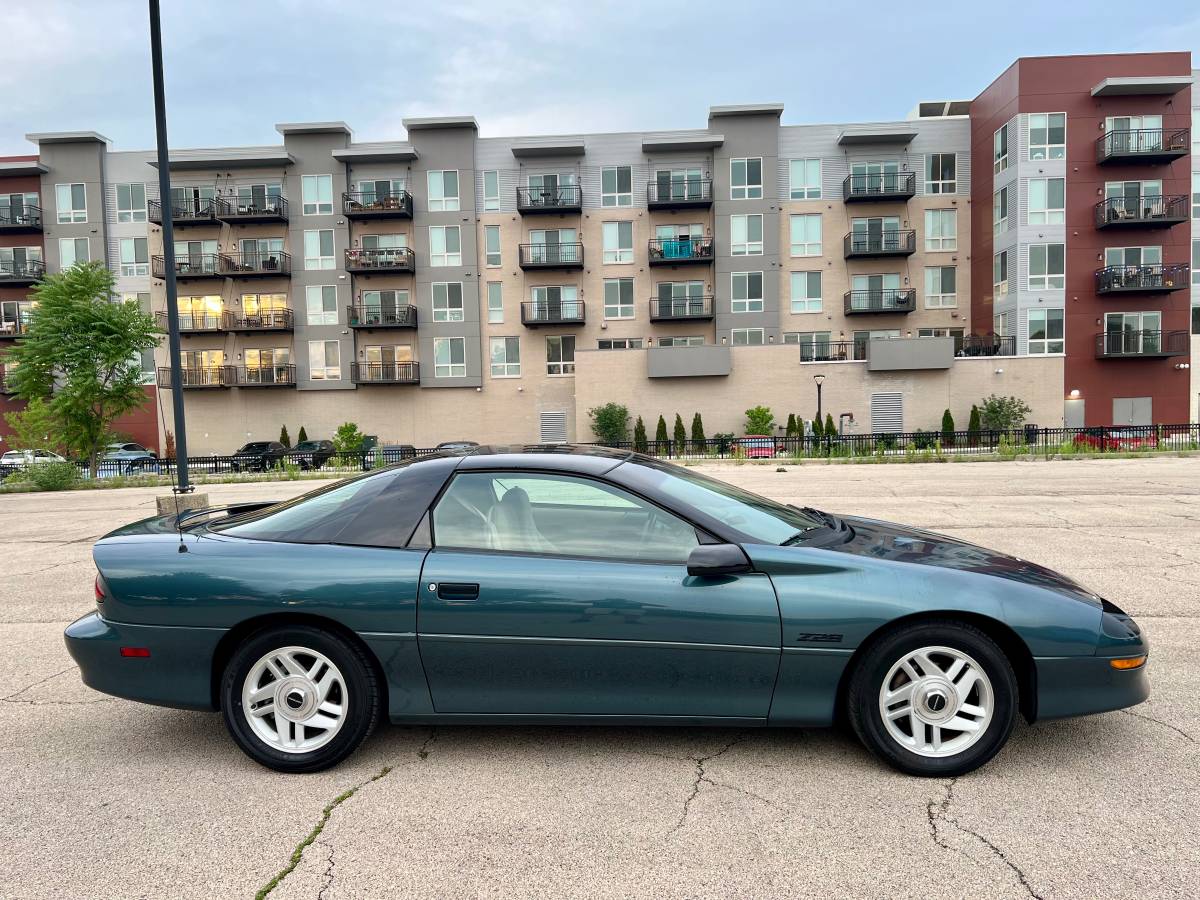 Chevy-camaro-1993-5