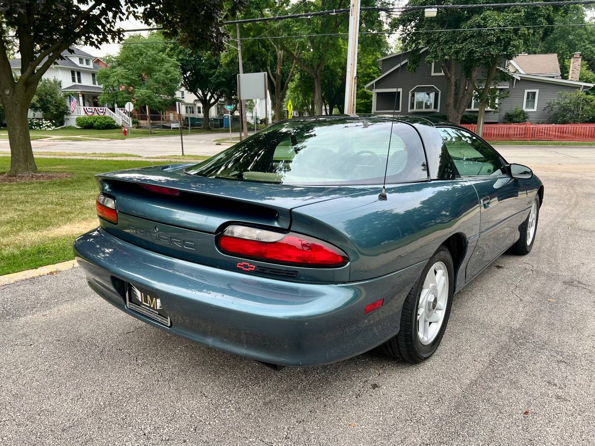 Chevy-camaro-1993-8