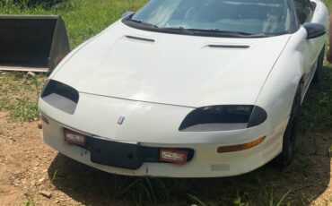 Chevy-camaro-1994-white