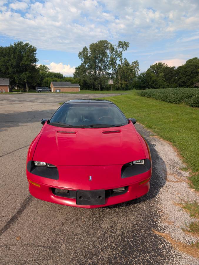 Chevy-camaro-1995-red-1