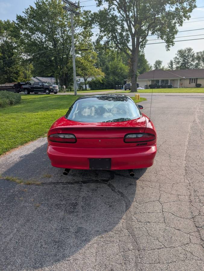 Chevy-camaro-1995-red-3