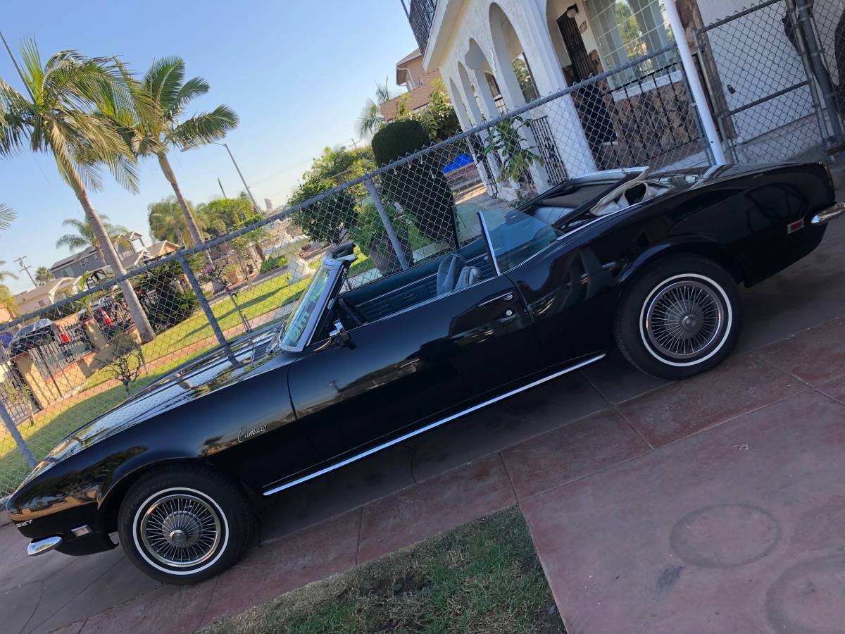 Chevy-camaro-convertible-1968-blue-17