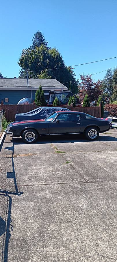 Chevy-camaro-lt-1975-black-2