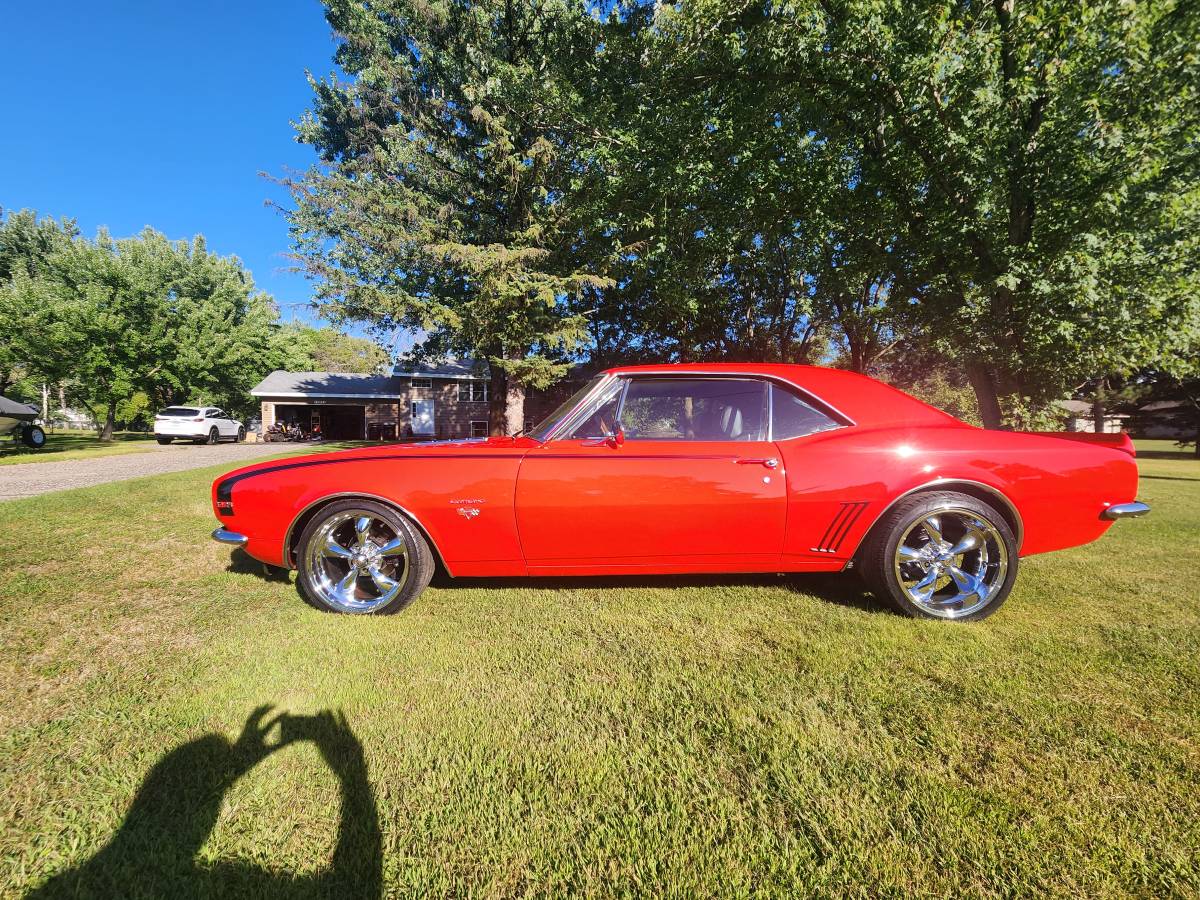 Chevy-camaro-rs-1967-red-7