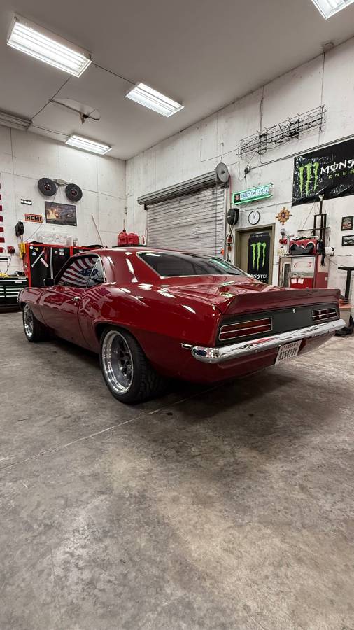 Chevy-camaro-rs-1969-2