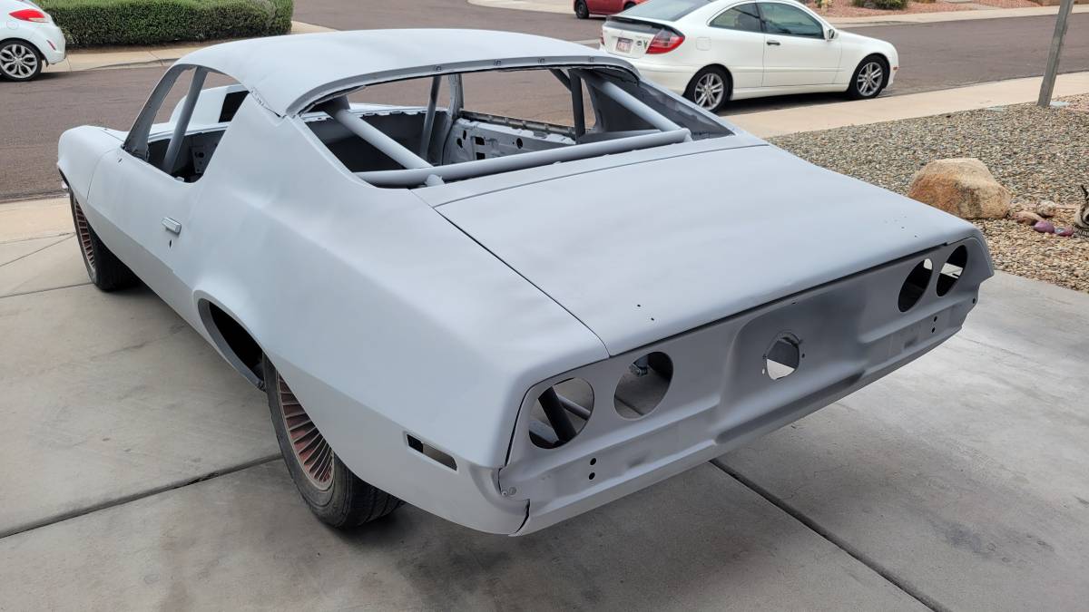 Chevy-camaro-ss-1973-custom-3