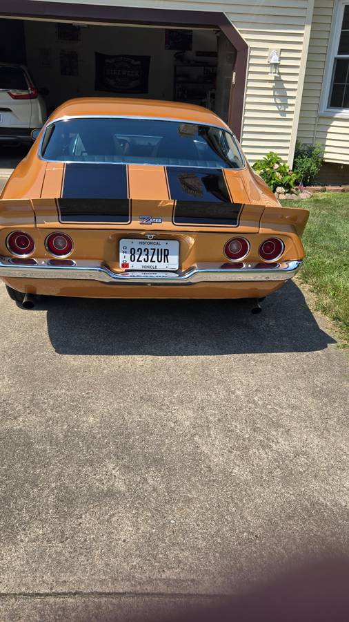 Chevy-camaro-z-28-1973-brown