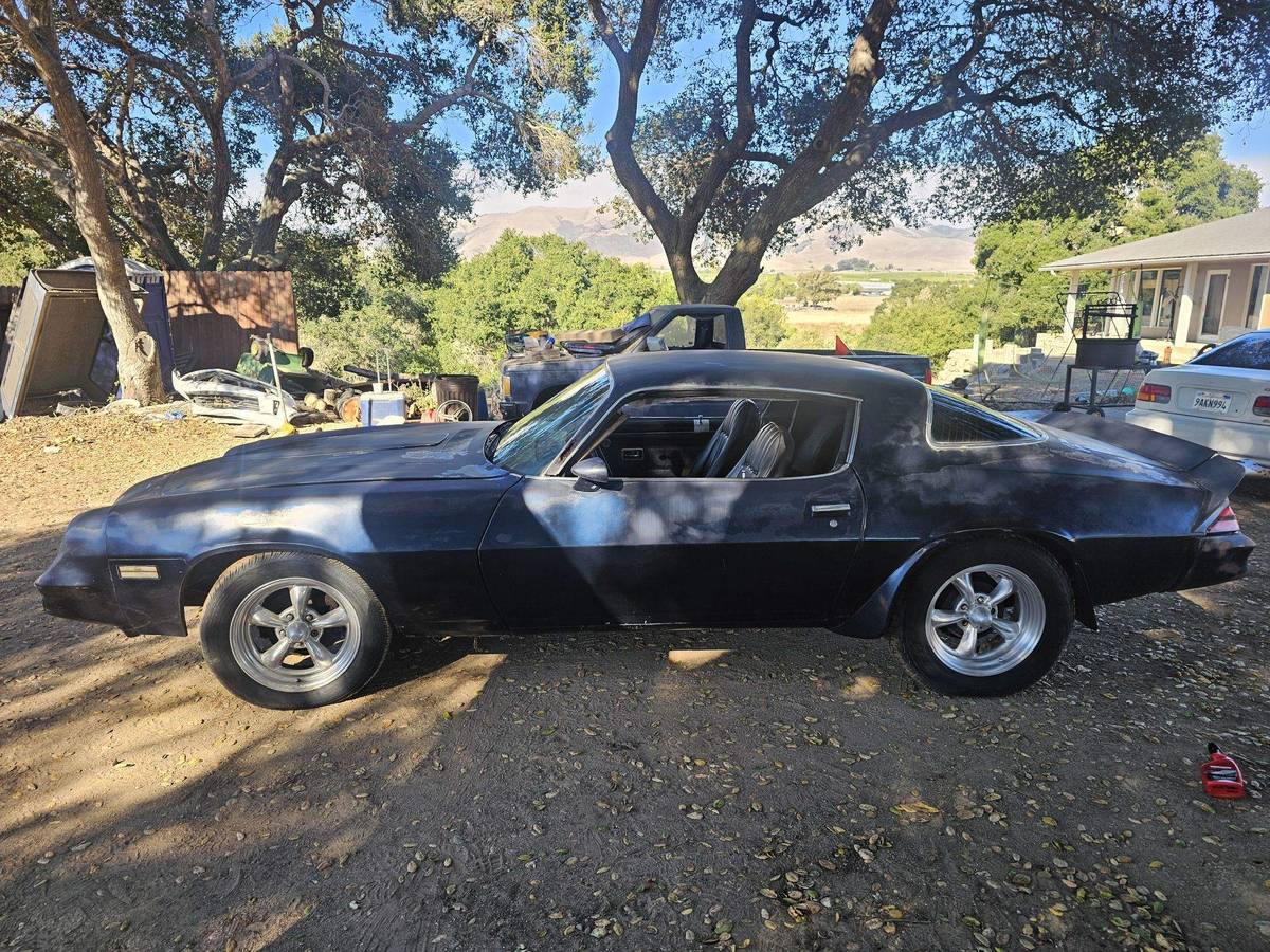 Chevy-camaro-z28-1979-blue-1