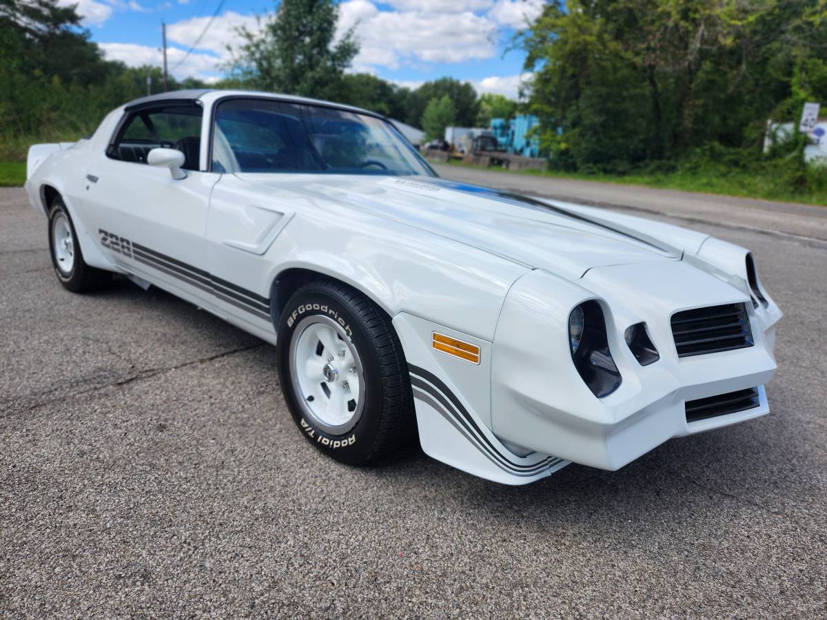 Chevy-camaro-z28-1980-4