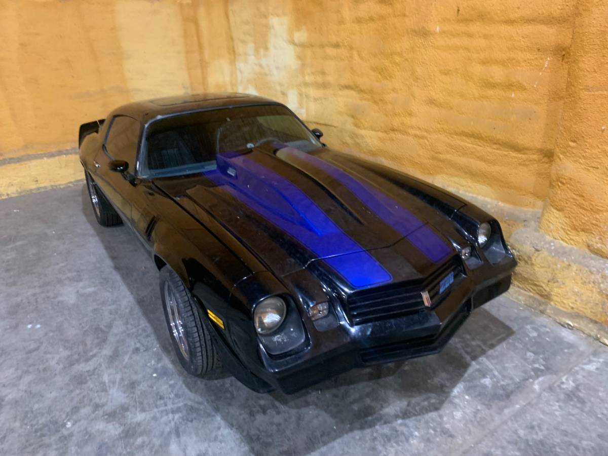 Chevy-camaro-z28-1981-2