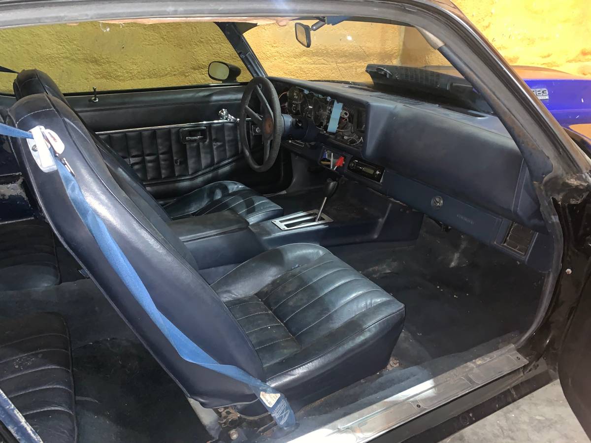 Chevy-camaro-z28-1981-5