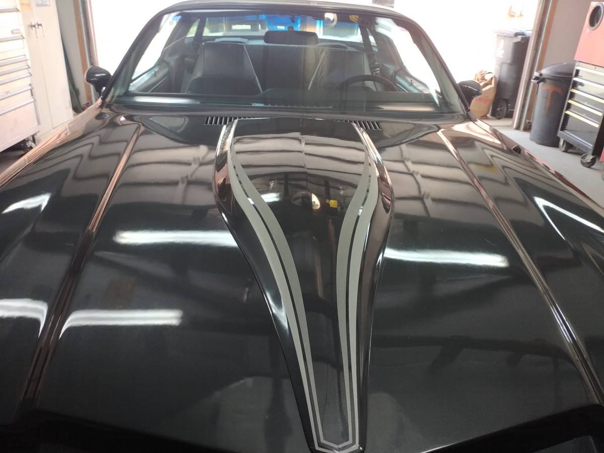Chevy-camaro-z28-1981-grey-3
