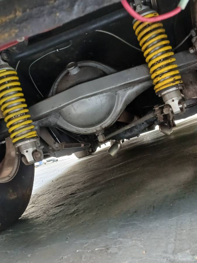 Chevy-camaro-z28-1985-yellow-20
