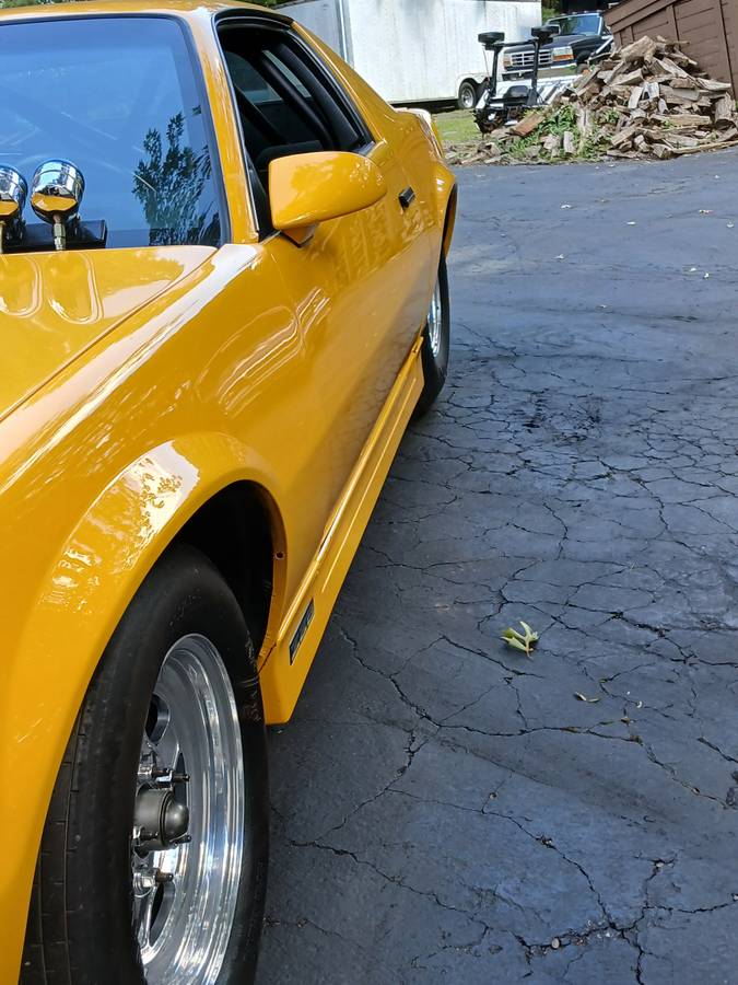 Chevy-camaro-z28-1985-yellow-3
