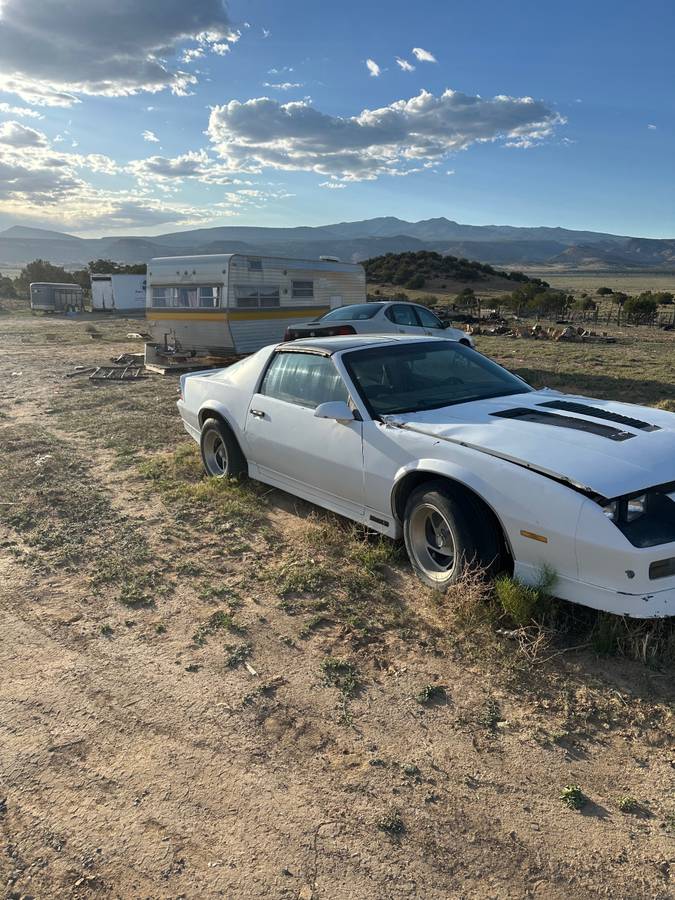 Chevy-camaro-z28-1986-1