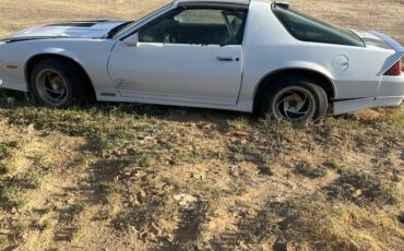 Chevy-camaro-z28-1986