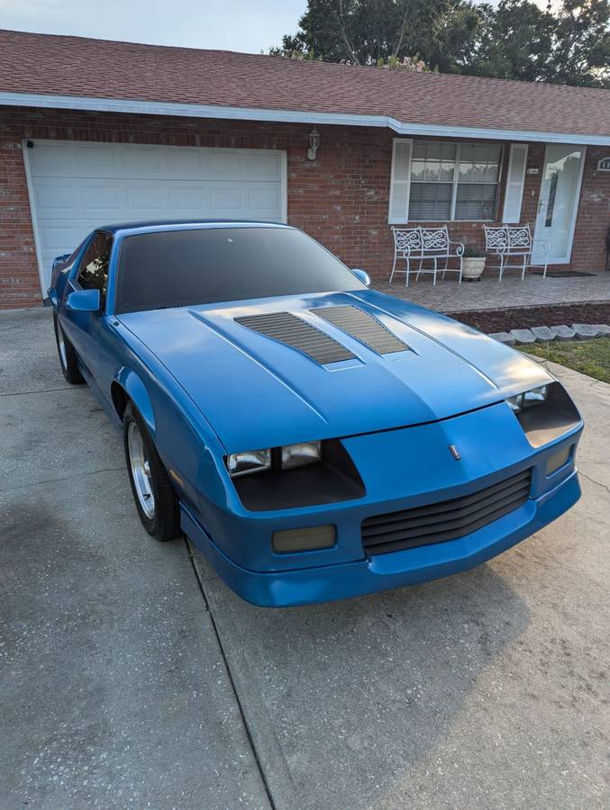 Chevy-camaro-z28-1986-blue-12