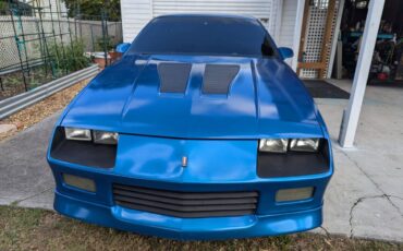 Chevy-camaro-z28-1986-blue-9