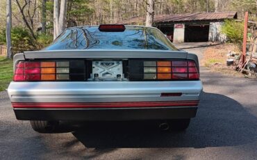 Chevy-camaro-z28-1986-silver-2