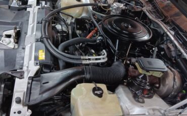 Chevy-camaro-z28-1986-silver-5