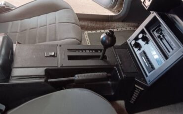 Chevy-camaro-z28-1986-silver-7