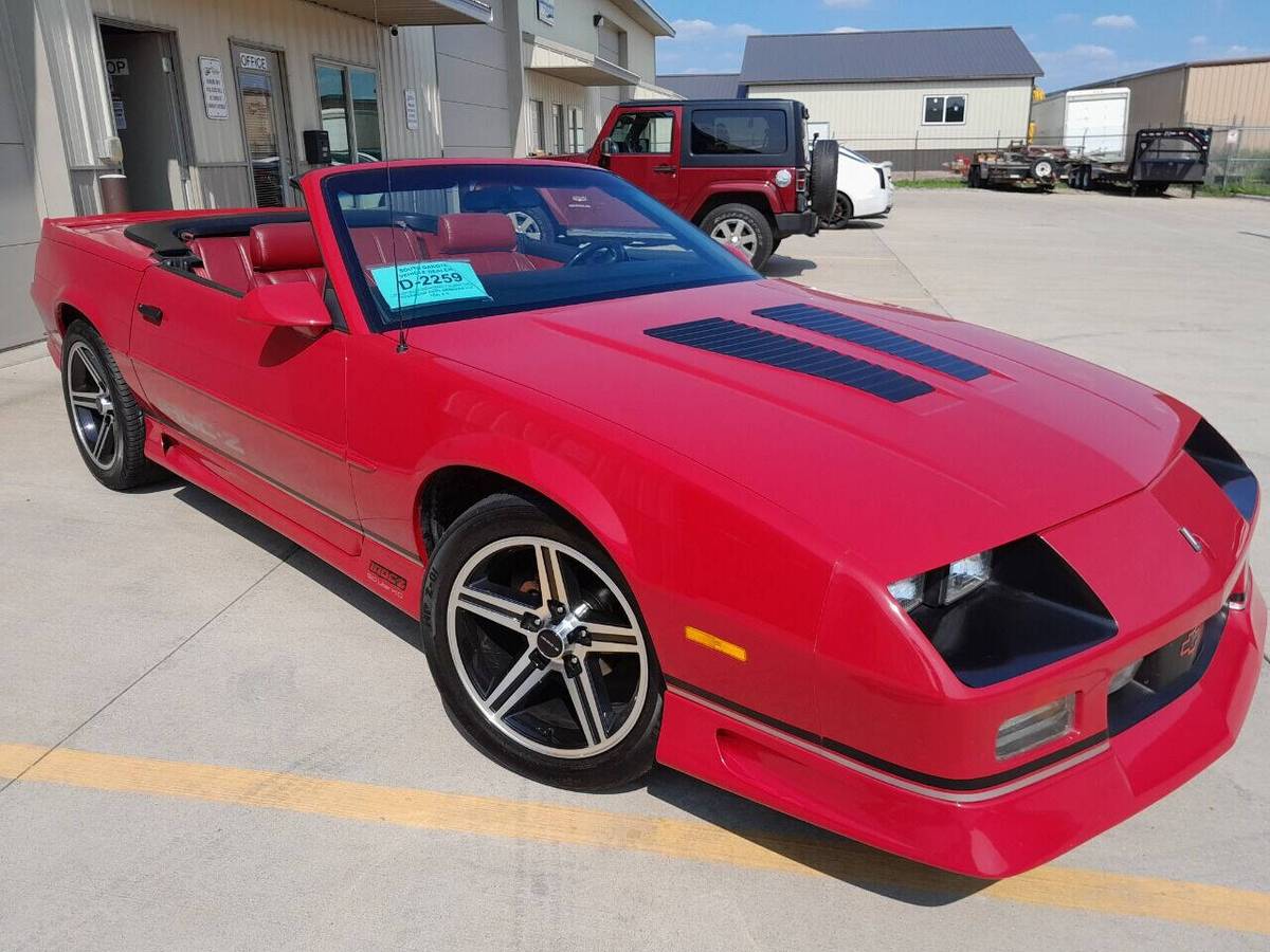 Chevy-camaro-z28-1991-1
