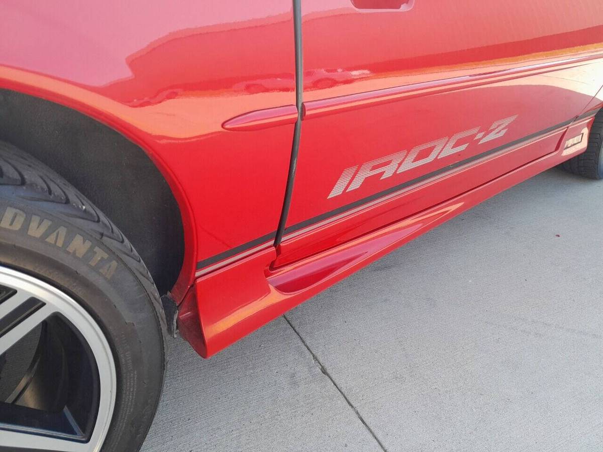 Chevy-camaro-z28-1991-10