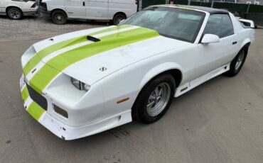 Chevy-camaro-z28-1991-white-7