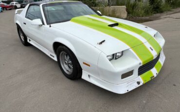 Chevy-camaro-z28-1991-white-8