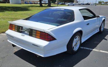 Chevy-camaro-z28-1992-white-4