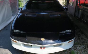 Chevy-camaro-z28-1993-black-11