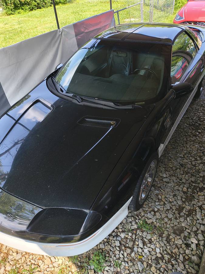 Chevy-camaro-z28-1993-black-12
