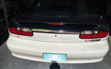 Chevy-camaro-z28-1993-custom-5
