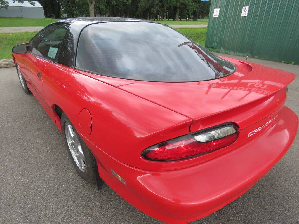 Chevy-camaro-z28-1993-red-18