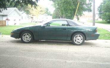 Chevy-camaro-z28-1994-green-1
