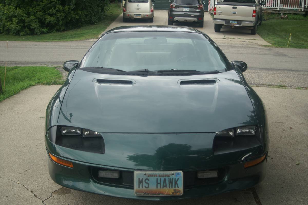 Chevy-camaro-z28-1994-green