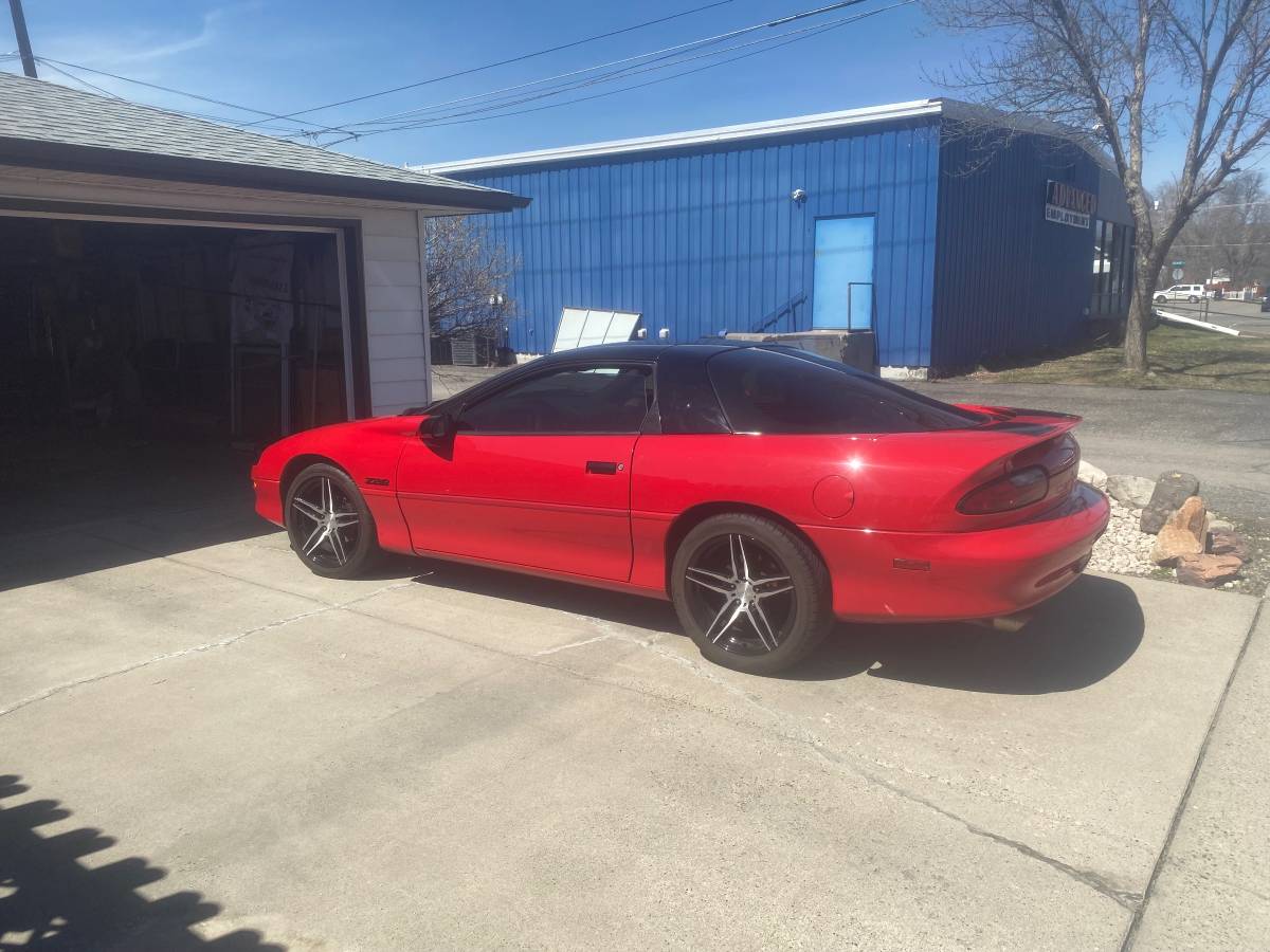 Chevy-camaro-z28-1994-red-5
