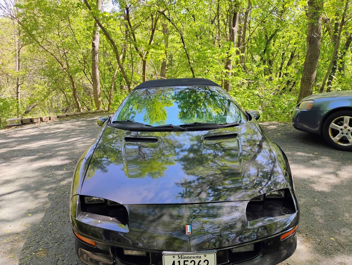Chevy-camaro-z28-convertible-1995-3