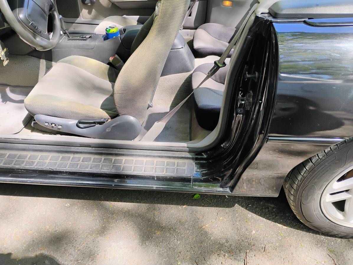 Chevy-camaro-z28-convertible-1995-7
