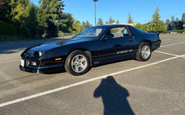 Chevy-camaro-z28-iroc-z-1988-black-7