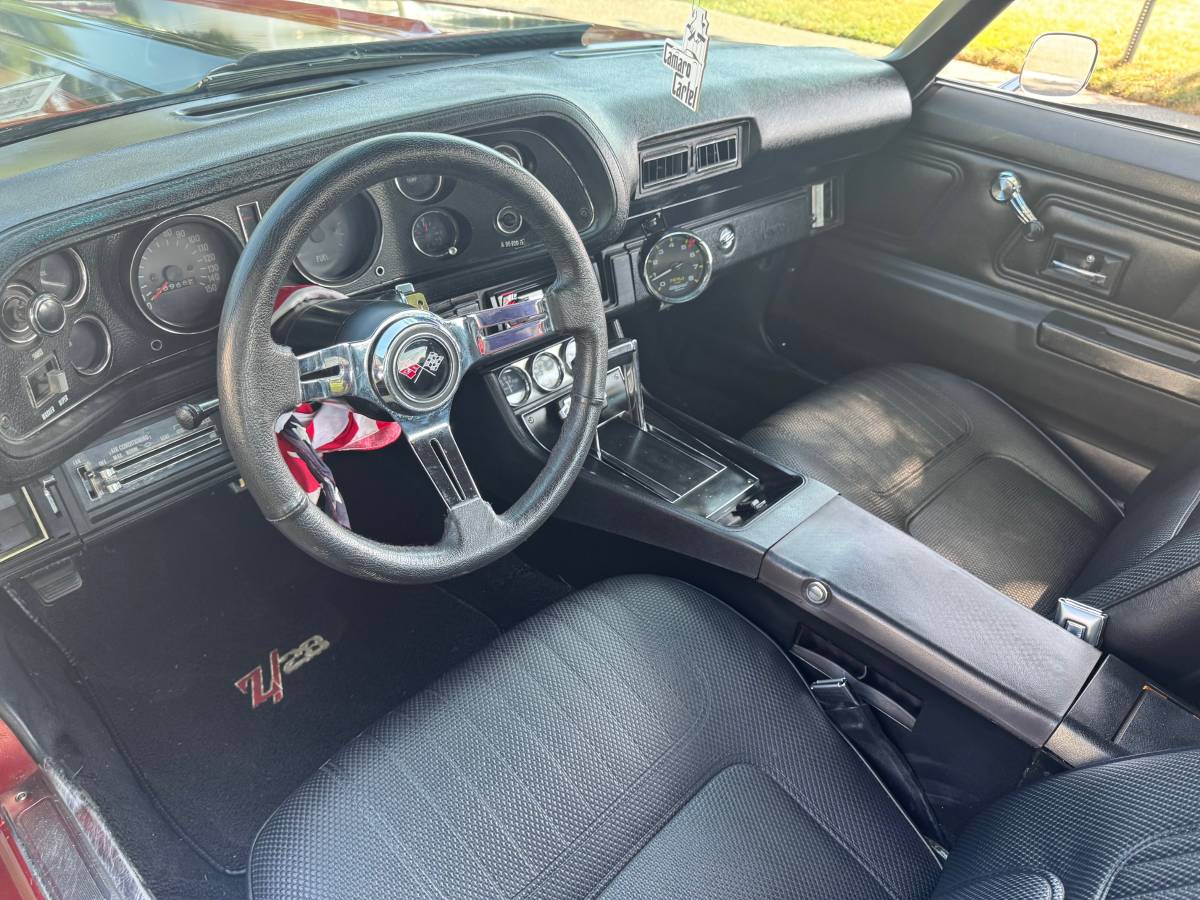 Chevy-camaro-z28-look-1970-red-6