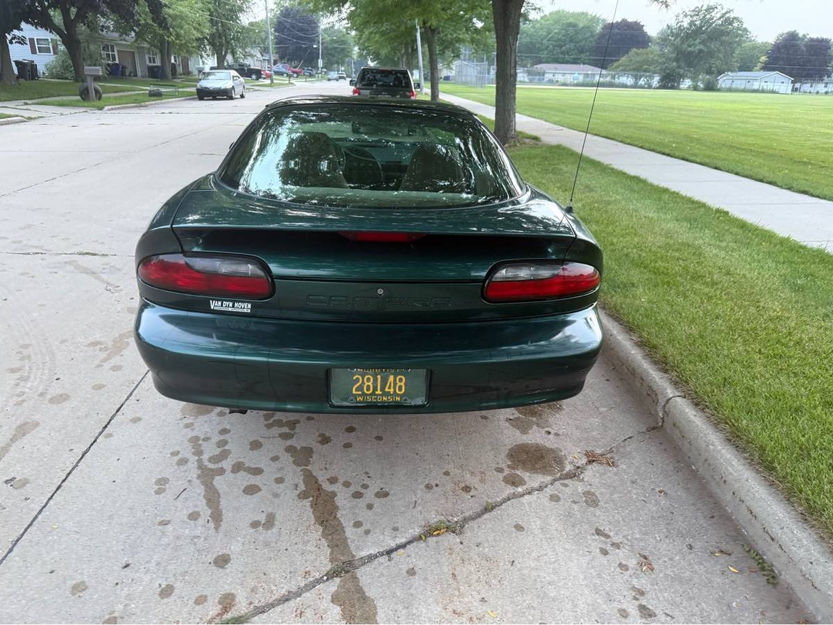 Chevy-camero-1995-green-4