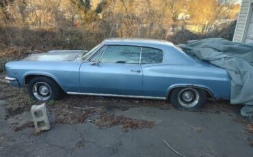 Chevy-caprice-1966-blue-1