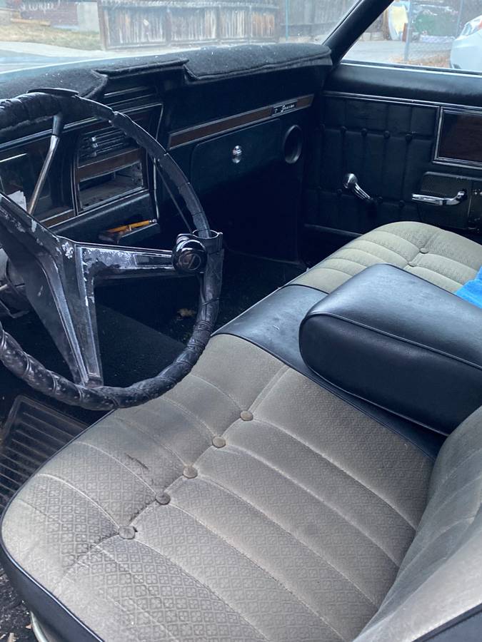 Chevy-caprice-1968-black-15