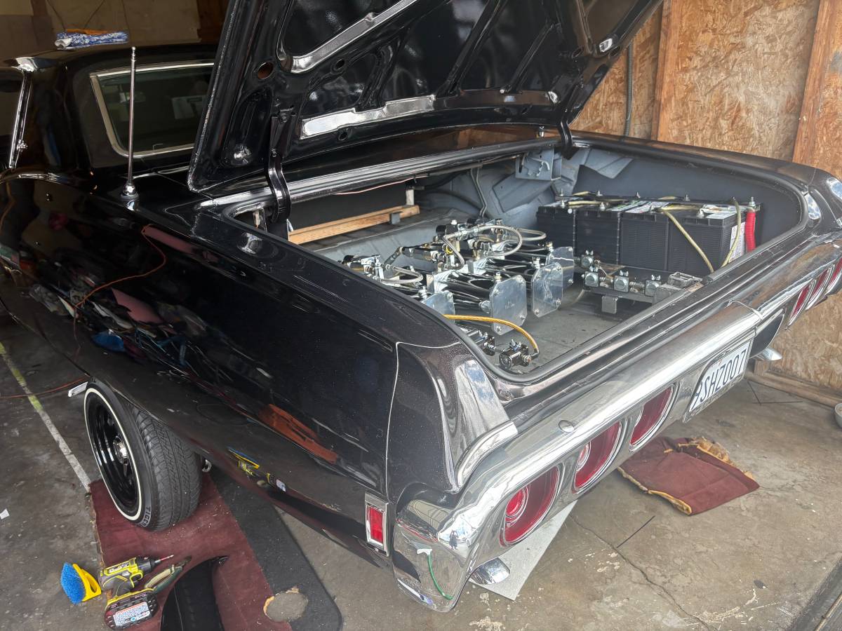 Chevy-caprice-1968-black-9