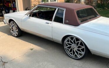 Chevy-caprice-1982-white-3