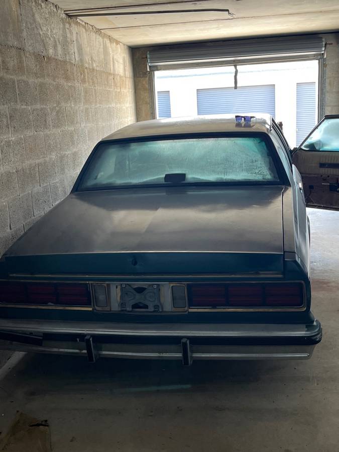 Chevy-caprice-1987-blue-15